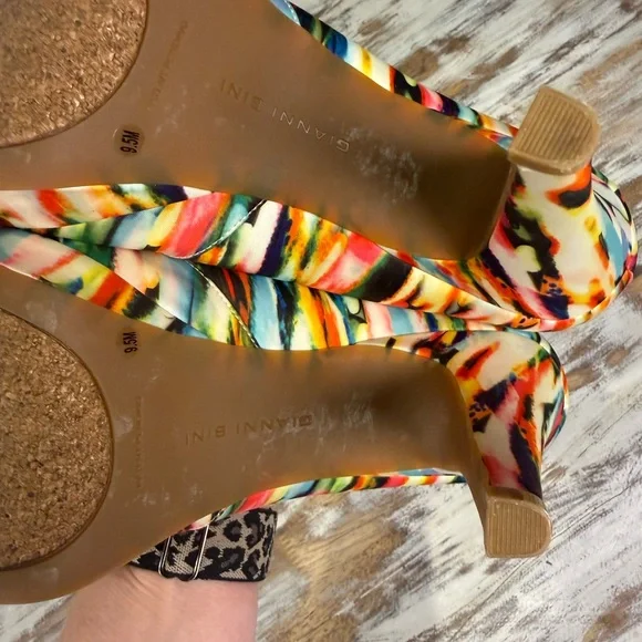 Gianni Bini Platform Peeptoe Pumps Heels 9.5 Vibrant Multicolor - Picture 10 of 13